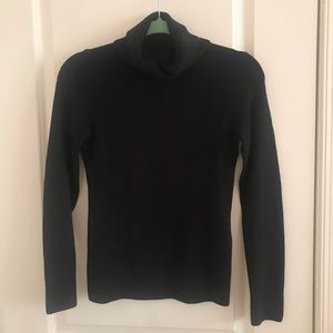 Black soft turtleneck sweater - H & M